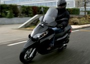 Piaggio X7 250